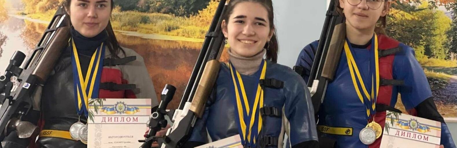 Хмельничани відзначилися на відкритому чемпіонаті України з кульової стрільби