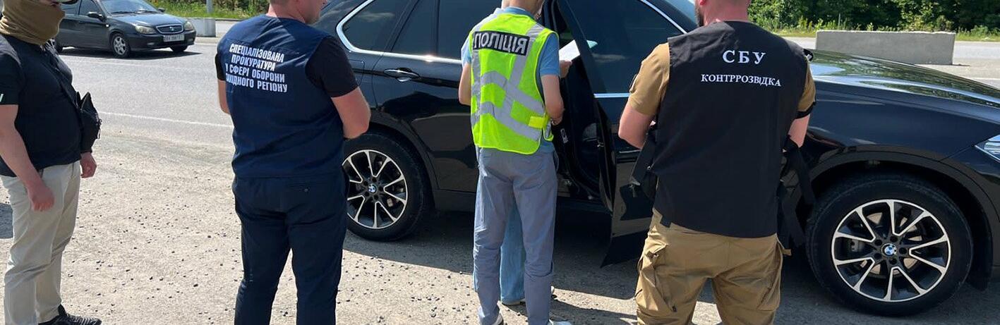 Ексдиректора підприємства оборонної сфери на Хмельниччині підозрюють у розтраті майна