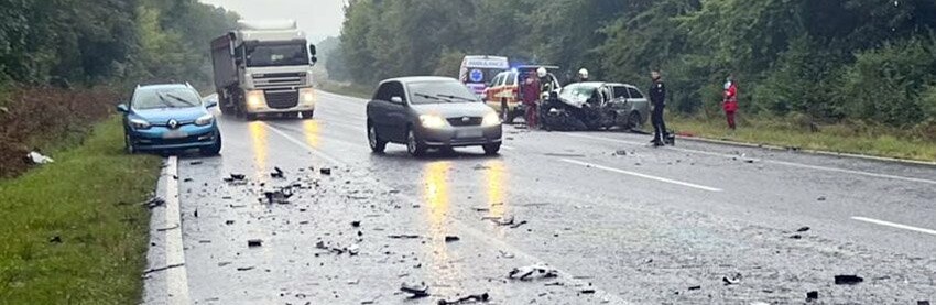 На Хмельниччині встановлюють обставини ДТП, в якій загинуло двоє людей