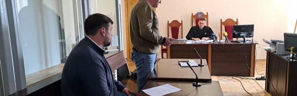 Хмельницький суд продовжив запобіжний захід священослужителю, якого звинувачують у сутичці з ексвійськовим в соборі