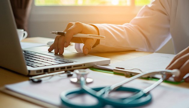 Як переселенцям отримати вузькоспеціалізовану медичну допомогу - МОЗ