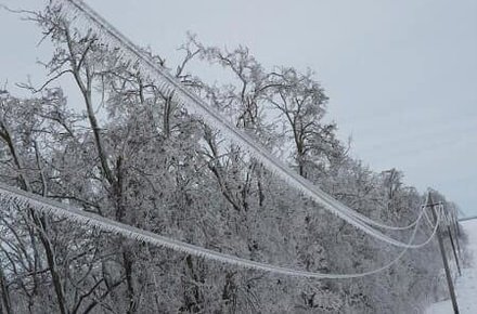 На Хмельниччині продовжують фіксувати аварійні відключення електроенергії