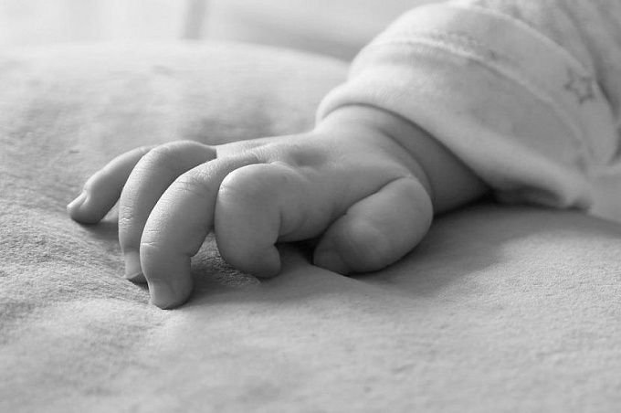У центрі прийому біженців виявлено мертву 2-річну дитину з України