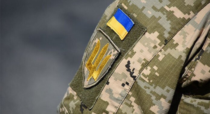 З 1 березня зарплати військових стануть значно нижчими, - Разумков