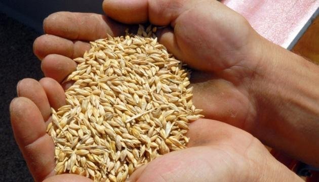 Найвища урожайність зернових та зернобобових культур у аграріїв Хмельниччини 
