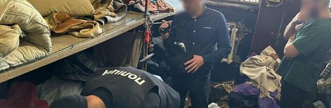Чотирьох в'язнів Хмельницького СІЗО викрили на проведенні «сходки»