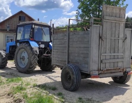 На Ізяславщині виявили тракториста вміст алкоголю в крові якого перевищував більш, ніж у 5 разів