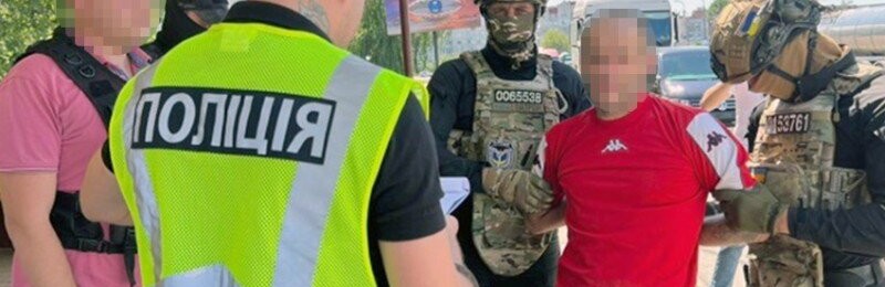 У Хмельницькому зловмисник займався втягненням соціально незахищених осіб у жебрацтво