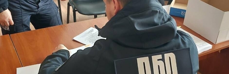На Хмельниччині шістьох поліцейських підозрюють у побитті затриманого