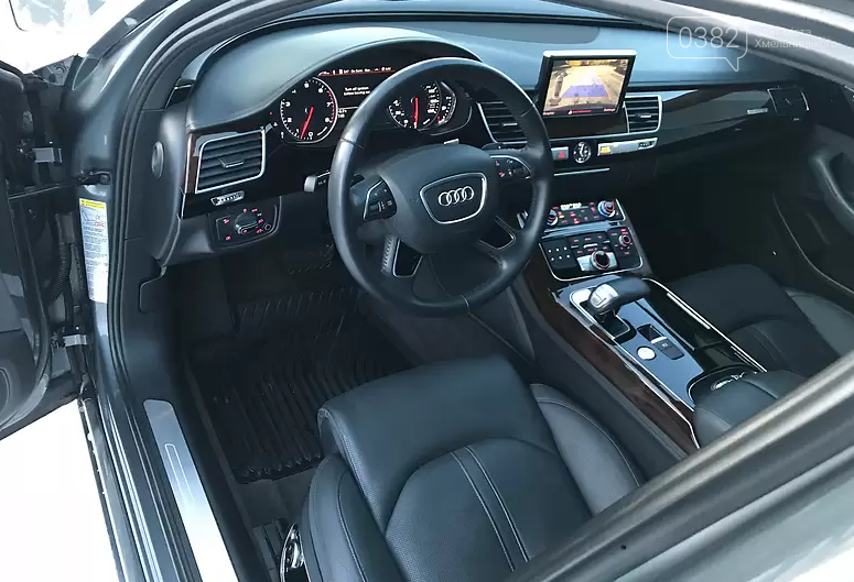 Audi a8 d2 салон