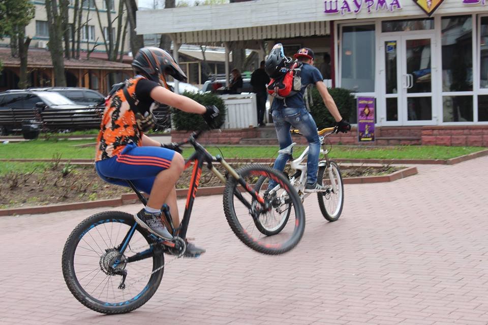 У Хмельницькому відкрили велосезон 2018. ФОТО.ВІДЕО, фото-11 У Хмельницькому відкрили велосезон 2018. ФОТО.ВІДЕО, фото-11