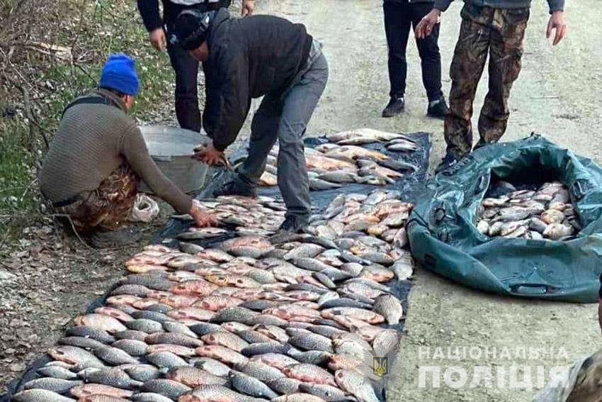 250 кг риби: На Хмельниччині поліцейські затримали браконьєра , фото-5