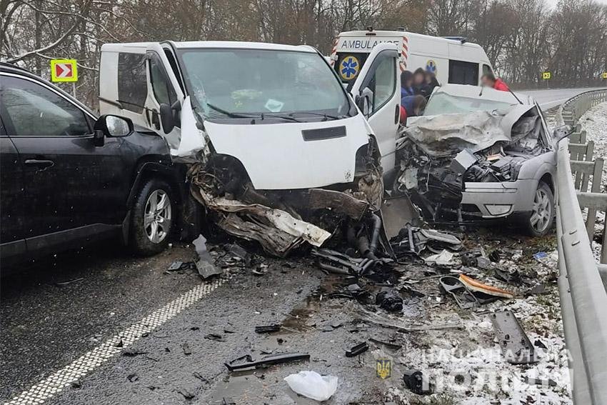 На Хмельниччині в ДТП загинули люди
