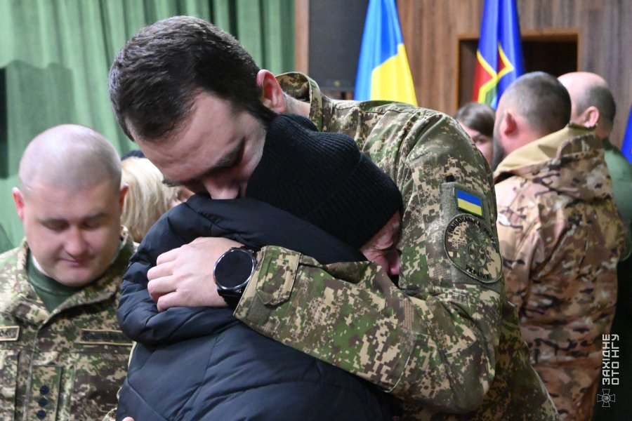 Родини безвісті зниклих захисників