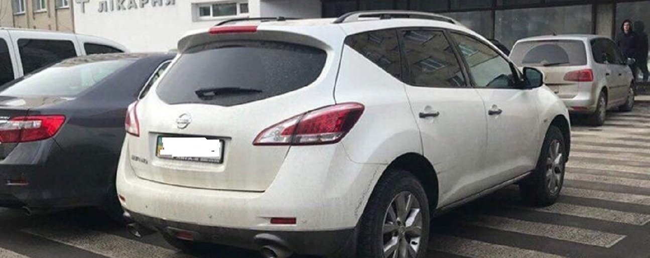 Автохам: хмельничани, що не вміють паркуватись Автохам: хмельничани, що не вміють паркуватись