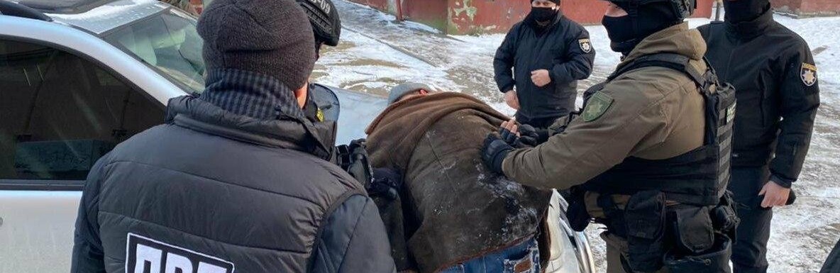 У Хмельницькому чоловік намагався відкупитись від кримінальної відповідальності , Палій Вадим