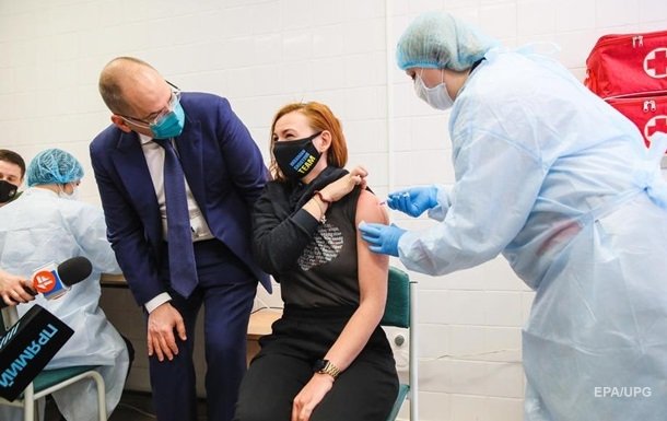 Темпи вакцинації впали в чотири рази - МОЗ