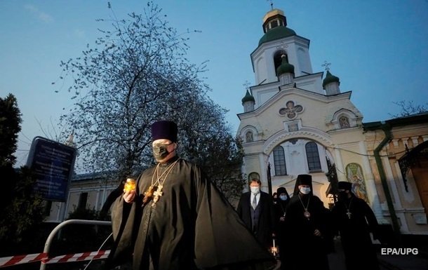 Великдень в Україні: оголошені карантинні рекомендації для храмів та вірян