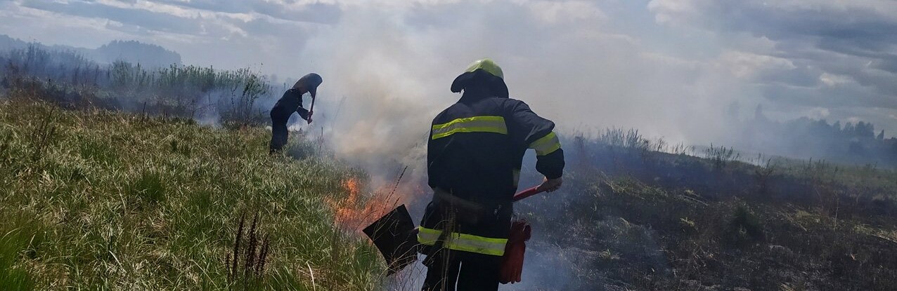 За чергову добу на території Хмельниччини зареєстровано дві пожежі на відкритій території