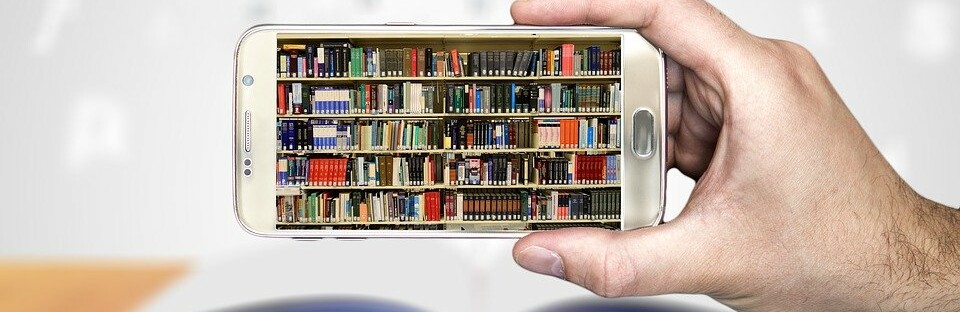 В одному із мікрорайонів Хмельницького відкрили мобільний бібліотечний пункт