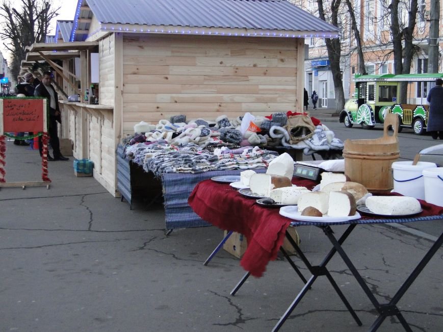 До Хмельницького свято наближається: ярмарки, ялинки та подарунки (Фото) (фото) - фото 1