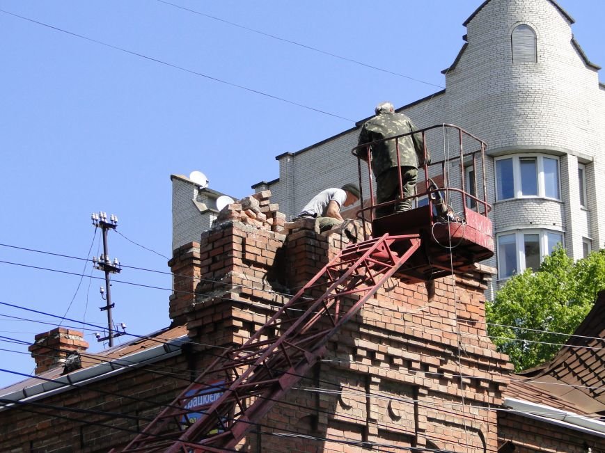 У Хмельницькому розпочалося третє коло реставрації історичної будівлі на Подільській (Фото) (фото) - фото 1